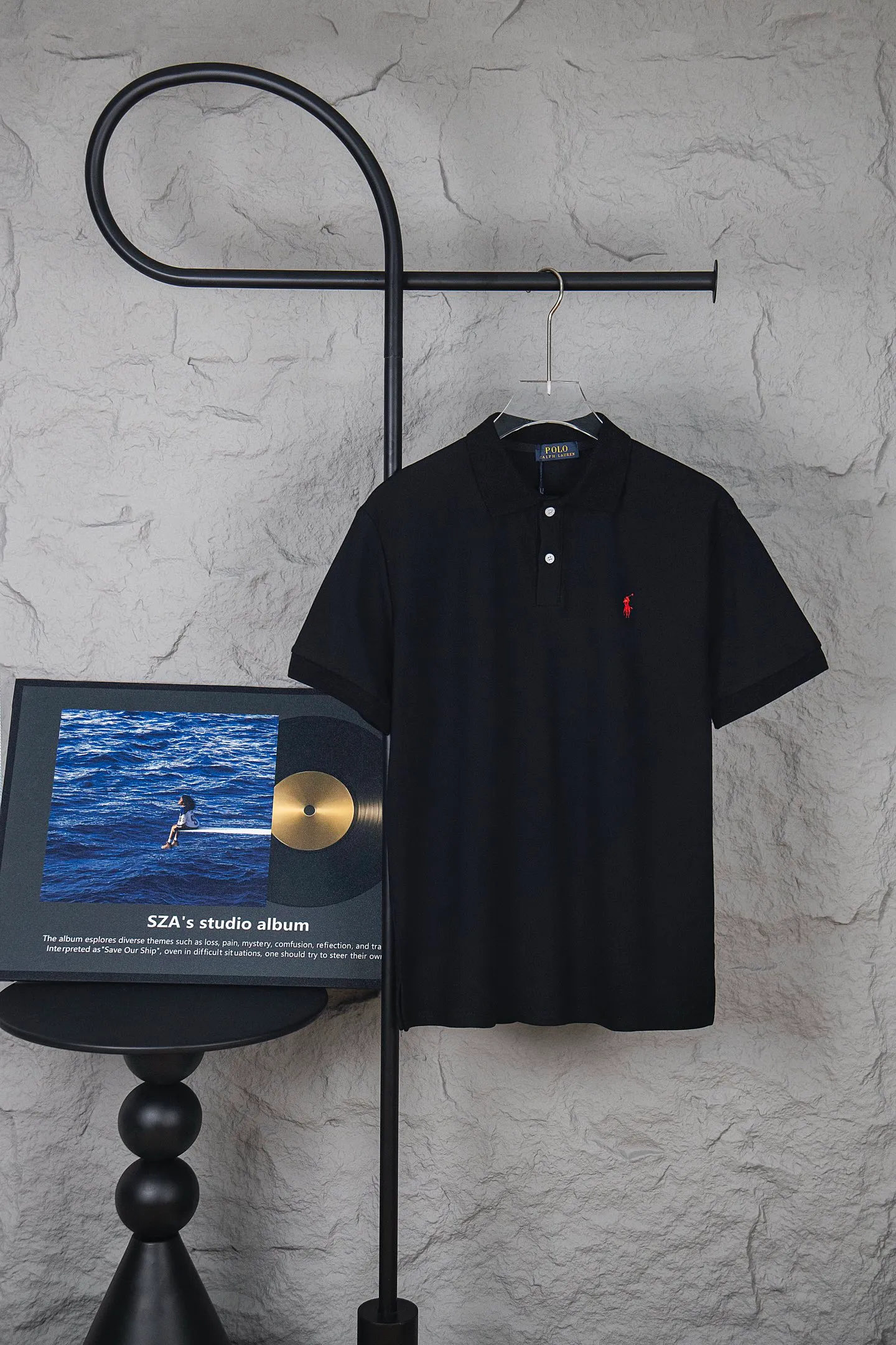 P130 Ralph Lauren/Ralph Lauren men's clothing American retro classic summer polo short-sleeved business casual spring and summer new men's pique cotton short-sleeved shirts There is a small amount left in the original order All fabric accessories are supplied by customers The pique fabric is very comfortable for the upper body in summer, breathable and light, feels delicate, soft and comfortable, skin-friendly, the details and craftsmanship are very good, a must-have for men's wardrobe, the version is simple and elegant, fashionable and casual, the upper body is super handsome. Don't miss it if you like it. Original cotton and linen material, skin-friendly and comfortable, breathable and refreshing The classic embroidered logo is invincible and versatile, suitable for both business and leisure. A complete set of three-label accessories, black, white, navy blue, gray SIZE: S-XL